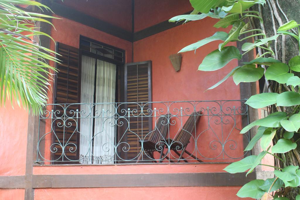 Pousada Villaggio Assis Ilhabela Exteriör bild